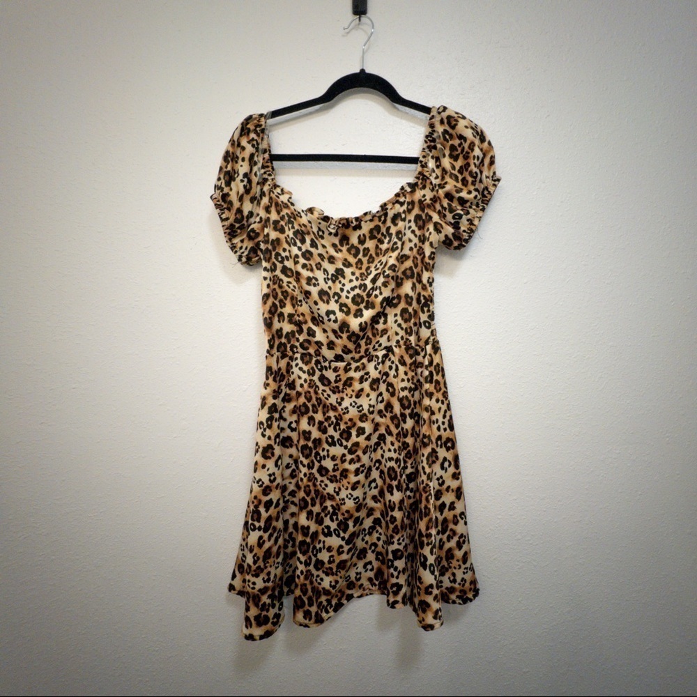 Maronie leopard print dress size M